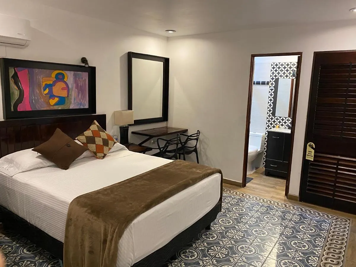 ****  Hotel Raices De Mar Mazatlan Mexico