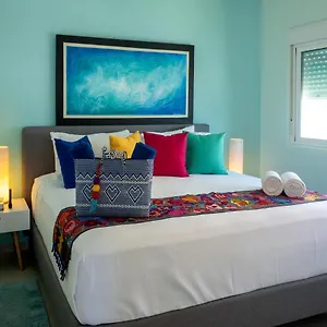 https://casa-frida-puerto-morelos.allrivieramayahotels.com